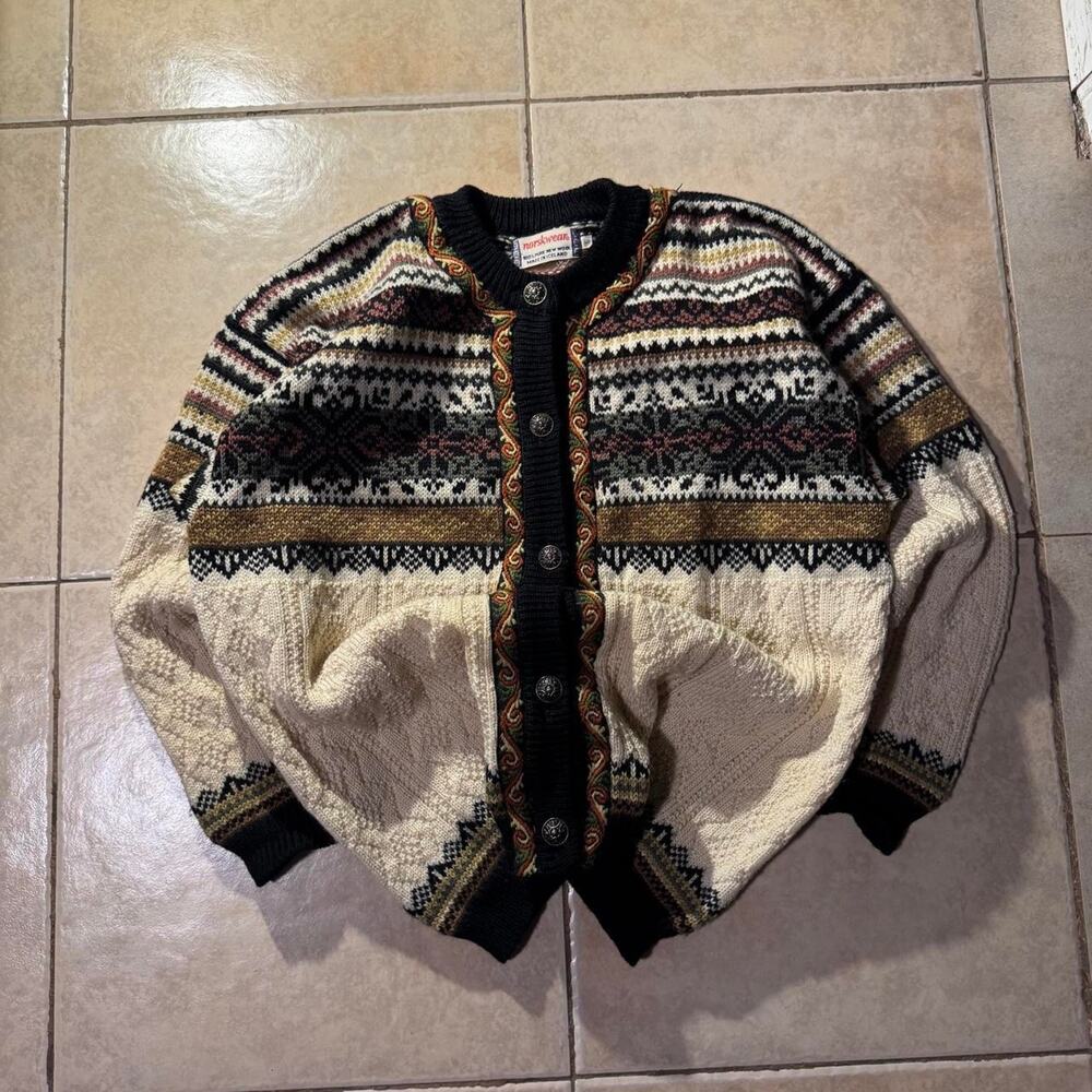 Vintage 90s norskwear 100 pure wool sweater Size L in Mens